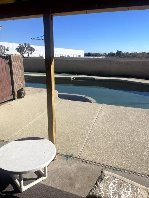 4 Bedroom Home-Casino-State Farm Stadium Only 2 Miles Glendale Exterior foto